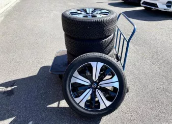 Volvo C40