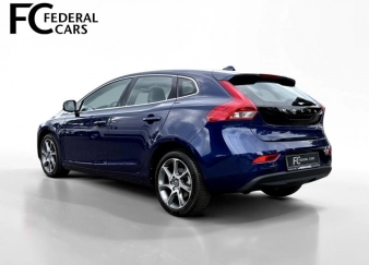 V40