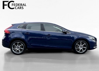 V40