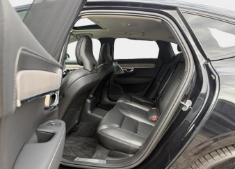S90