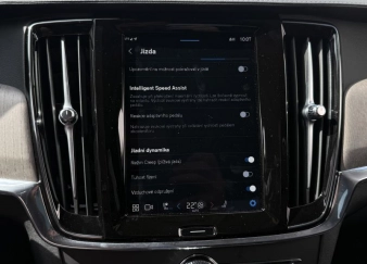 S90