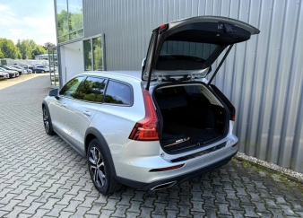 V60