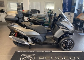 Peugeot Metropolis 400